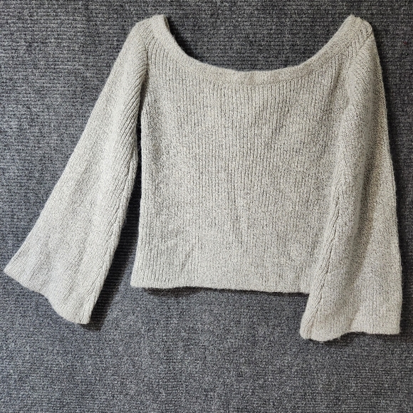 Endless Rose Cropped Gray Women's Sweater Sz. Small - Picture 2 of 11